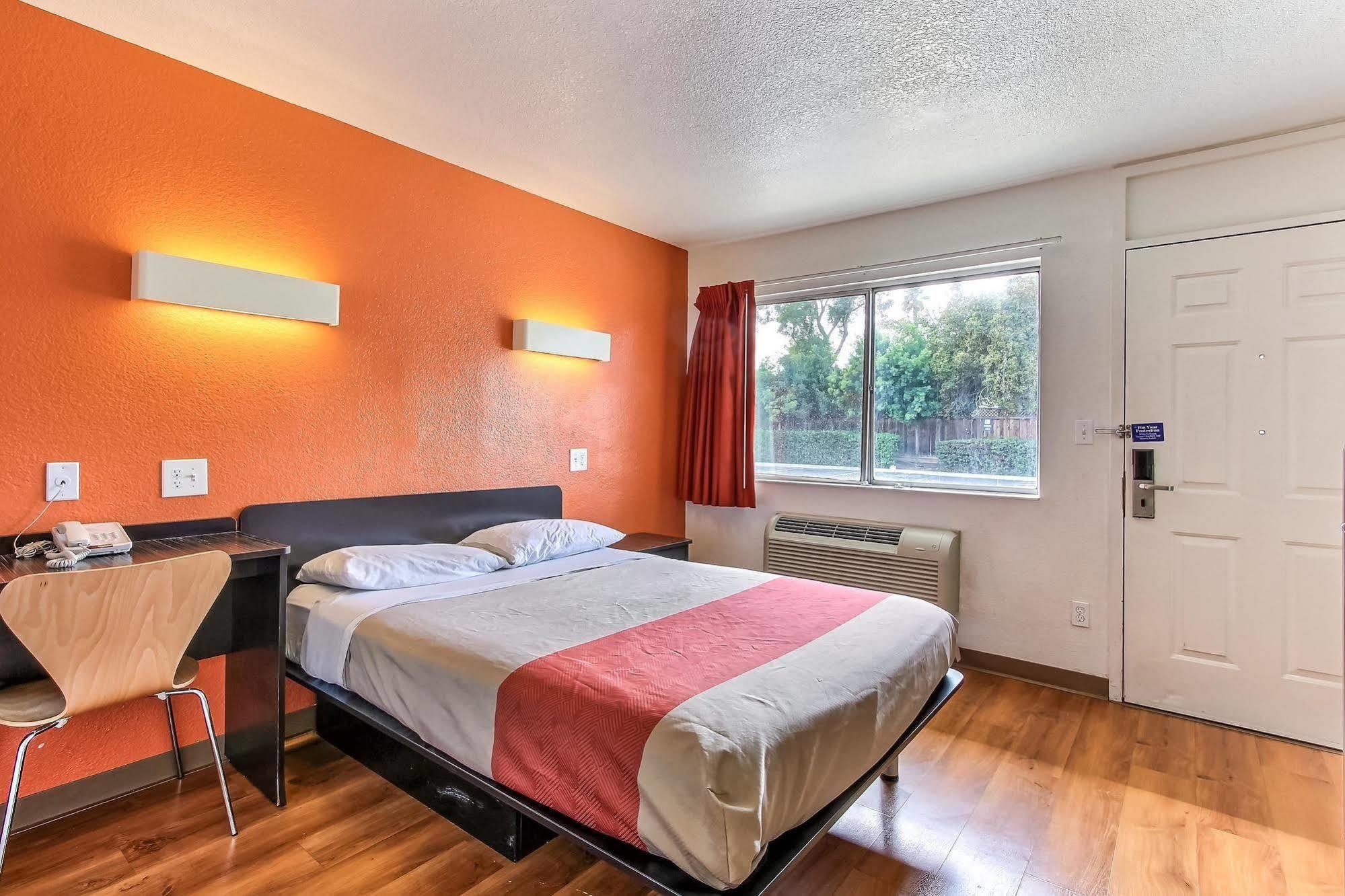 Park Inn By Radisson, Santa Clara Bagian luar foto